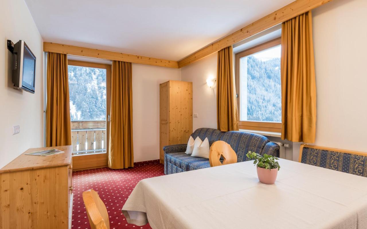 B&B Hotel Alpenrose Rooms & Apartments Valles Exterior photo