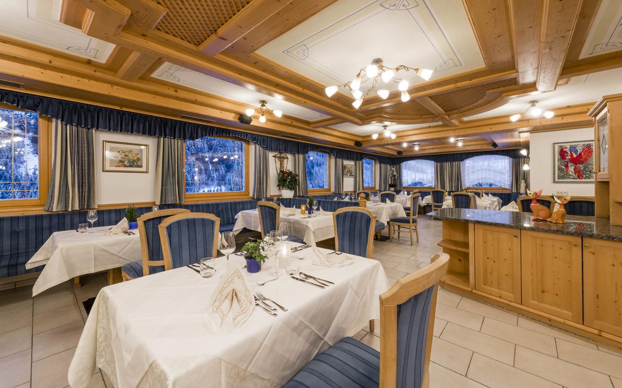 B&B Hotel Alpenrose Rooms & Apartments Valles Exterior photo